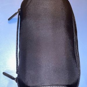 Incase wallet zipper bag